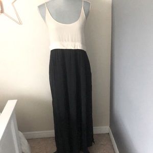 Aritzia Wilfred maxi dress